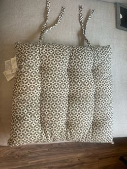 Chair Seat Cushion with Tie Straps