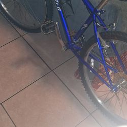 Specialized HardRock 26 inch bike