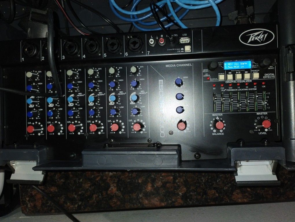 Peavey Escort 3000 Pro Audio System