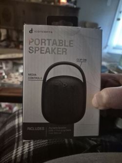 Portable speaker iconcepts