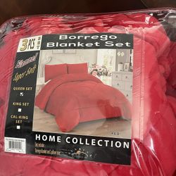 Cubrecama O Cobija Es Muy Livianita Es Nueva Y Muy Alientita  Size Quen  