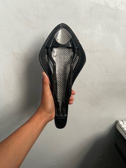 Full carbon fizik saddle