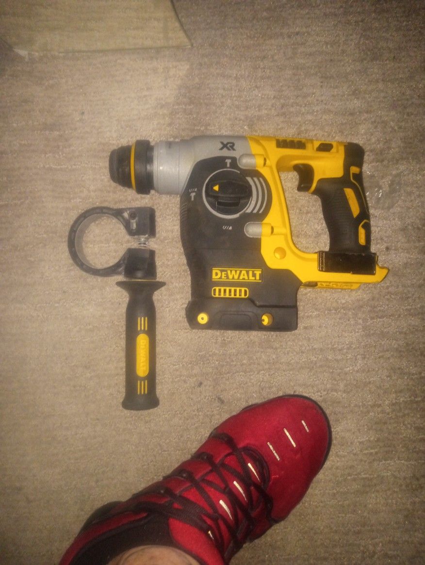DeWalt Hammer Drill