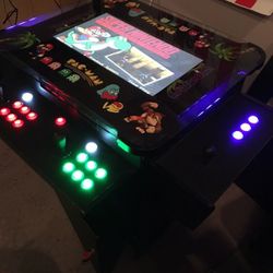 3 sided Arcade cocktail table 8000 games MAME HyperSpin