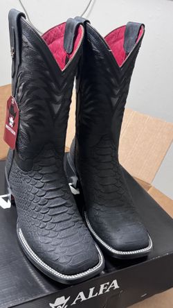 Alfa’s Wear Square Toe Black Python Print Size 9M DS