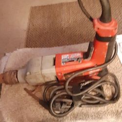 Milwaukee 1/2 Hammer Drill 