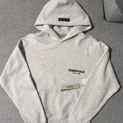 Light oatmeal essentials hoodie brand new