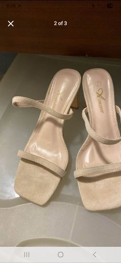 Nude Heels Size 7