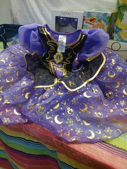 Girls costume