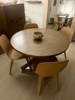 Dining Table (No Chairs)