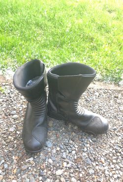 Size 12 Riding boots