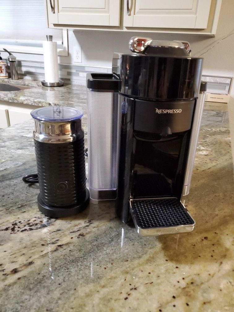 Nespresso Vertuo Coffee Pot