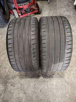 295/35ZR20 MICHELIN PILOT SPORT 4S PAIR OF TIRES