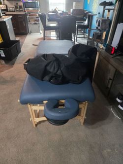 Professional massage table
