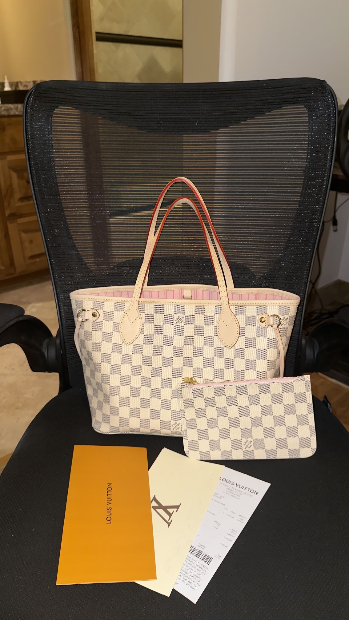 Louis Vuitton Rose Beige Neverfull PM
