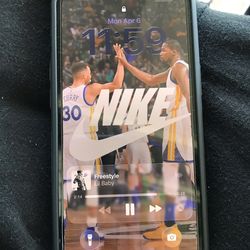i Phone 16e 128 gb