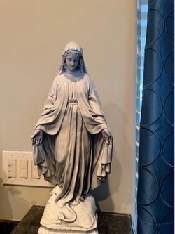 21" Concrete Virgin Mary Statue - New Condition price is firm