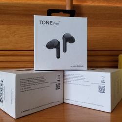 LG Tone Free Wireless In-Ear Headphones