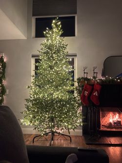 9FT Home Depot Christmas Tree – Beautiful & Fully Working
