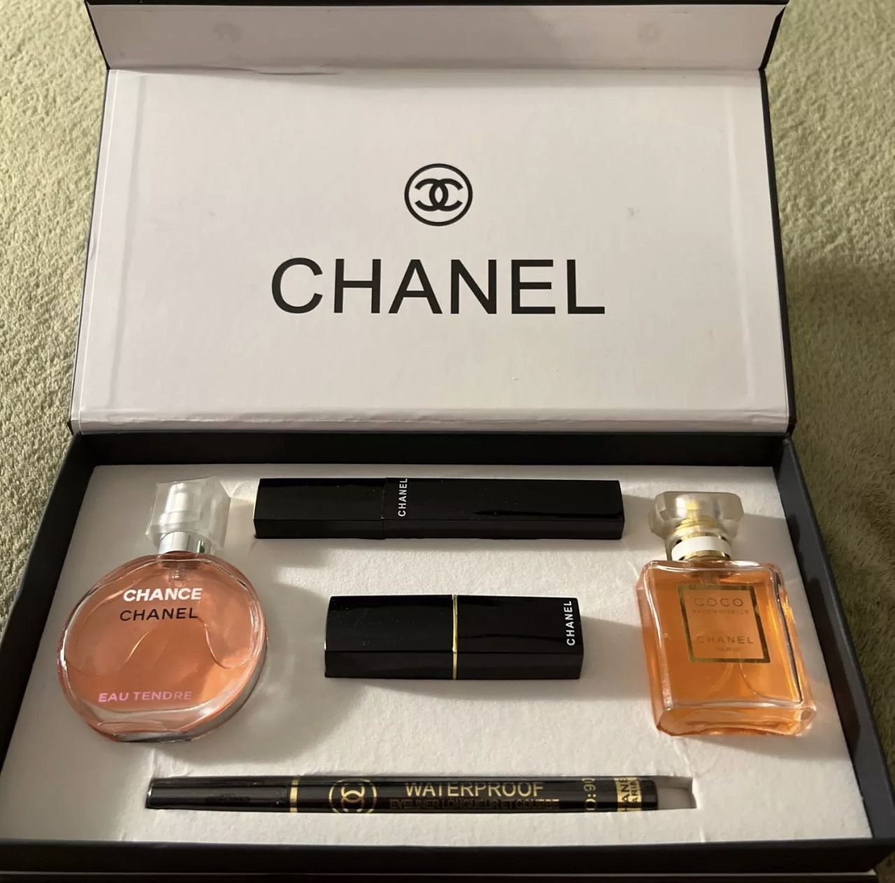 1 Set 5 Pcs Chanel Perfume 
