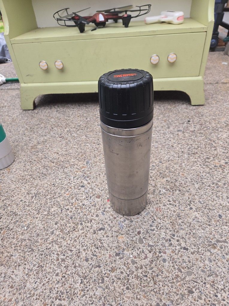 Thermos
