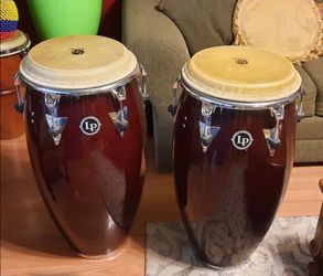 LP clasic 11.75x12.5 congas