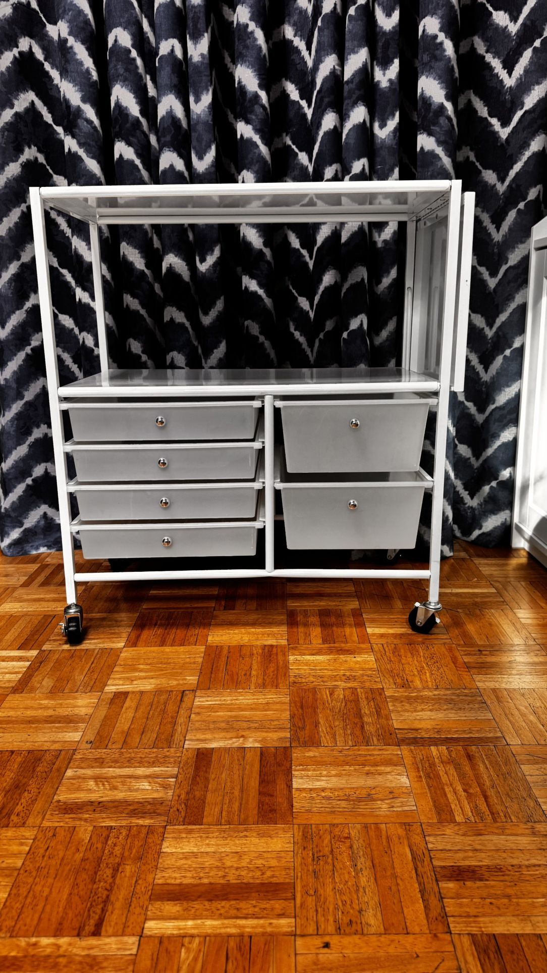 Essex Craft Cart
