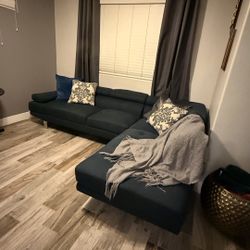 Small Sectional 