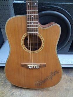 Guitar