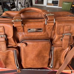 House Of Flynn Evermore Bag - Never Used 