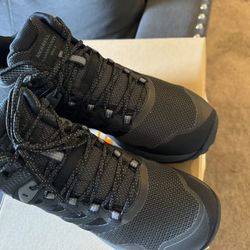 New Men’s Merrell Nova 3 Tractical Size 10 Hiking Boot