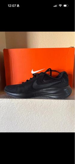 Nike Low-Top Sneakers All Black