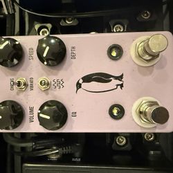 JHS Emperor V2 pedal