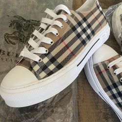 Burberry Shoes