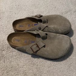 Brand New Birkenstock Clogs Size 10