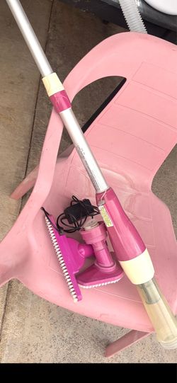 Cordless rechargeable jacuzzi vac.