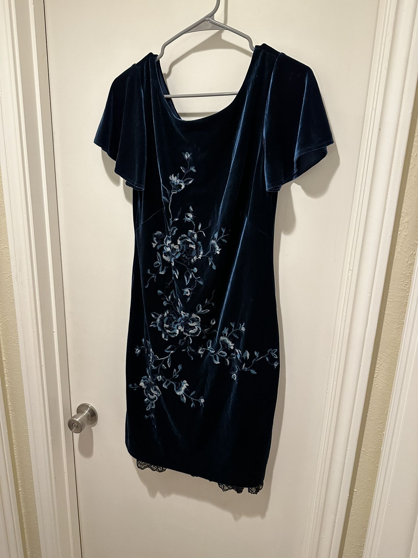 black maxi dress with lace Akira Black Lace Maxi Dress With Sash-Detail – Club L London