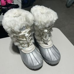 Snow Boots Size 2y