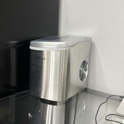 Ice Maker