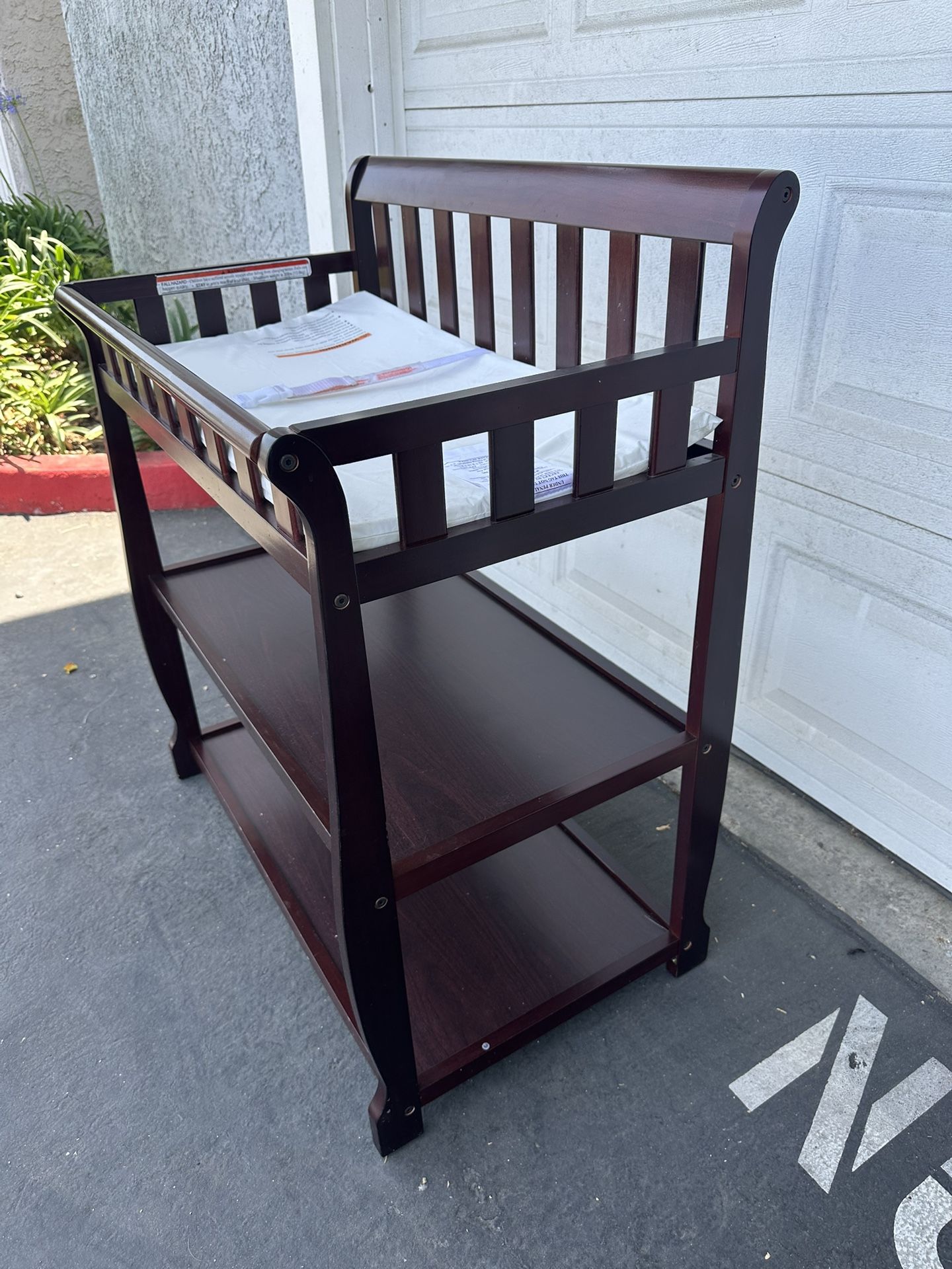 Changing Table All Wood Excellent Condition