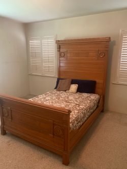 Full size bedroom set of 3 solid wood