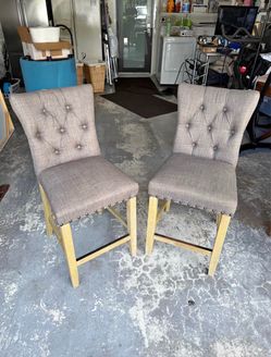 Set of 2 Tufted Upholstered Counter Height Bar Stools