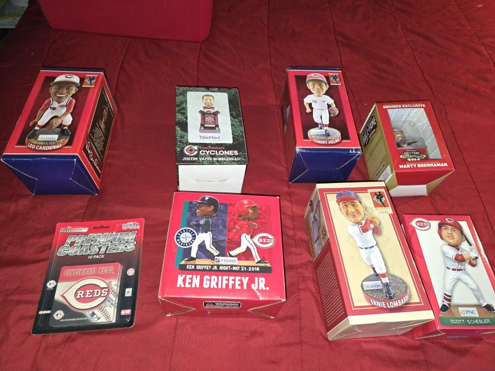 Reds Bobble Heads
