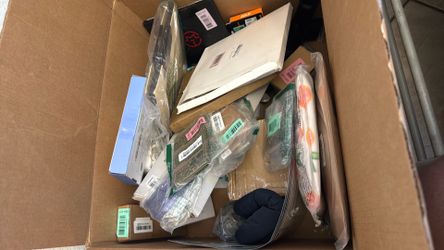 2 Amazon Re sell boxes