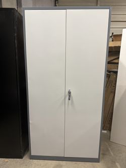 Brand new Metal Garage Storage Cabinet with 2 Doors and 5 Adjustable Shelves - 71" Steel Lockable File Cabinet,Locking Tool Cabinets for Office,Home,G