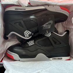 JORDAN 3 & 4 FOR SALE BOTH SIZE 8.5 DS NEVER WORN