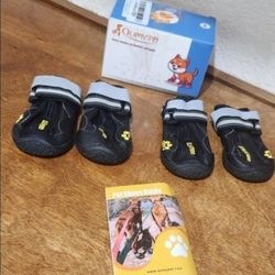 QUMY Dog Shoes,  Dog Boots & Paw Protectors for Winter Snowy Day, Summer Hot Pavement, Water-Resistant in Rainy Weather, Outdoor 