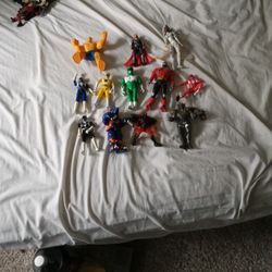 Power Rangers And 3 DC Figures 