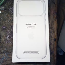 iPhone 17 Pro Clear Case