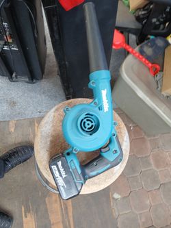 SOPLADORA MAKITA CON PILA Y CARGADOR